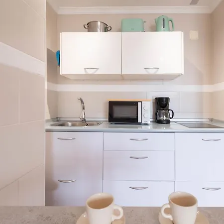 Vistaplaya Sagasta 94 Daire *